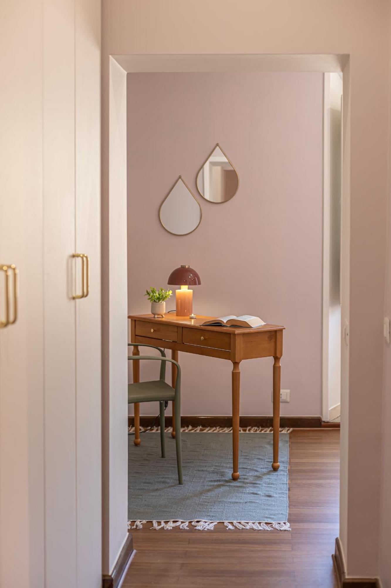 Gabrielle - Charming In Trastevere Apartment